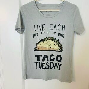 T-Shirt “Live each day as if it was Taco Tuesday”